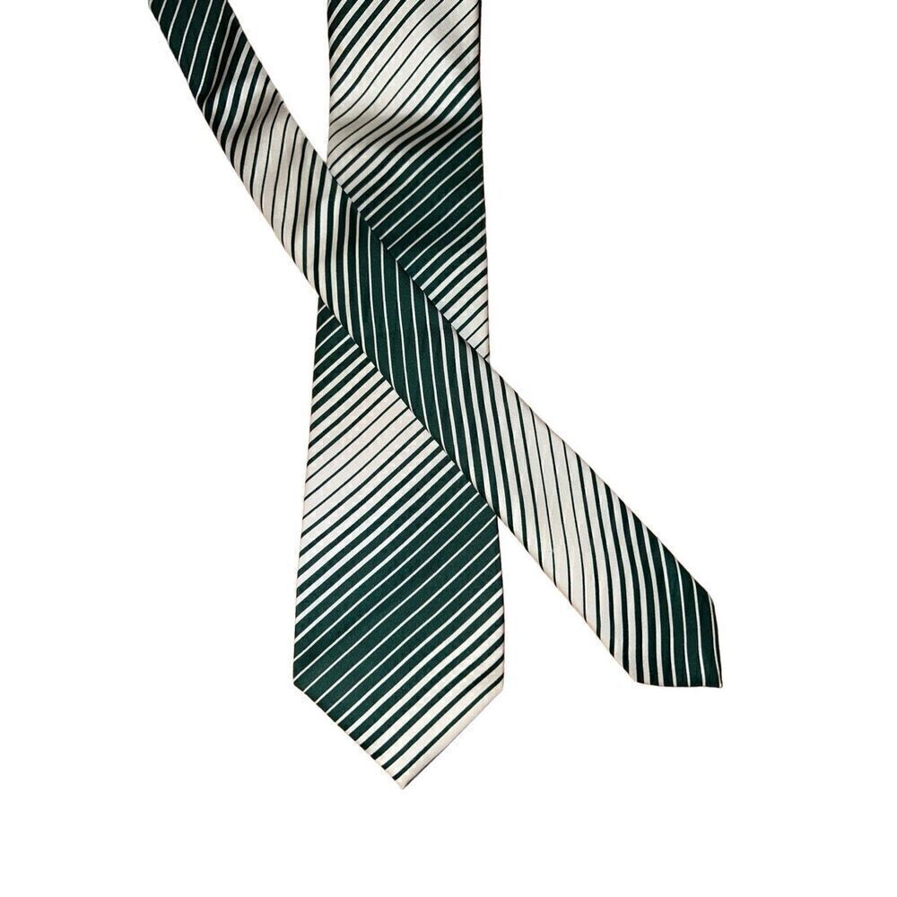 Turnbull & Asser Racing Green & Off White 100% Handmade Neck Tie